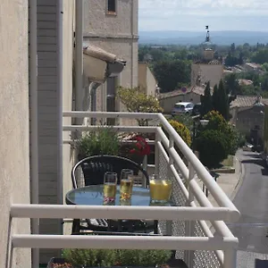 Maly Appart Avec Balcon Et 1 Studio En Rez-de-chaussée Appartement